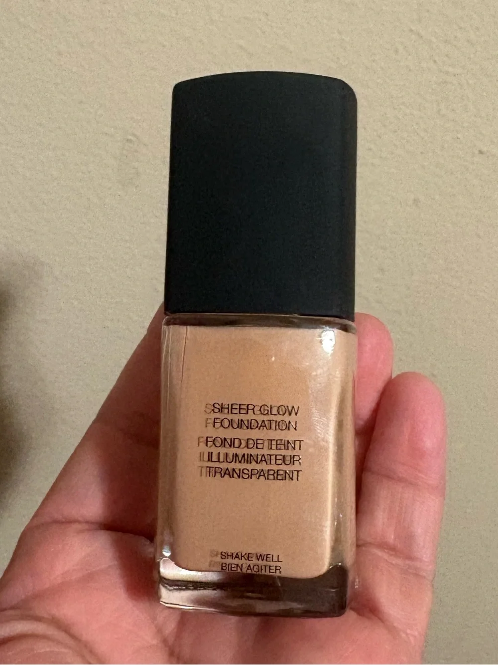 NARS Sheer Glow Foundation - 1 fl oz - MEDIUM 2.5 SAHEL, Brand New Never Used.